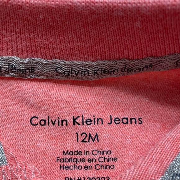 NWT: Calvin Klein Jeans short sleeve polo shirt - Picture 3 of 4